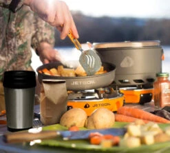 Jetboil Jetset Utensil Kit 7 Jetboil Jetset Utensil Kit -Oakley Skis Shop jetboilutensilsinuse